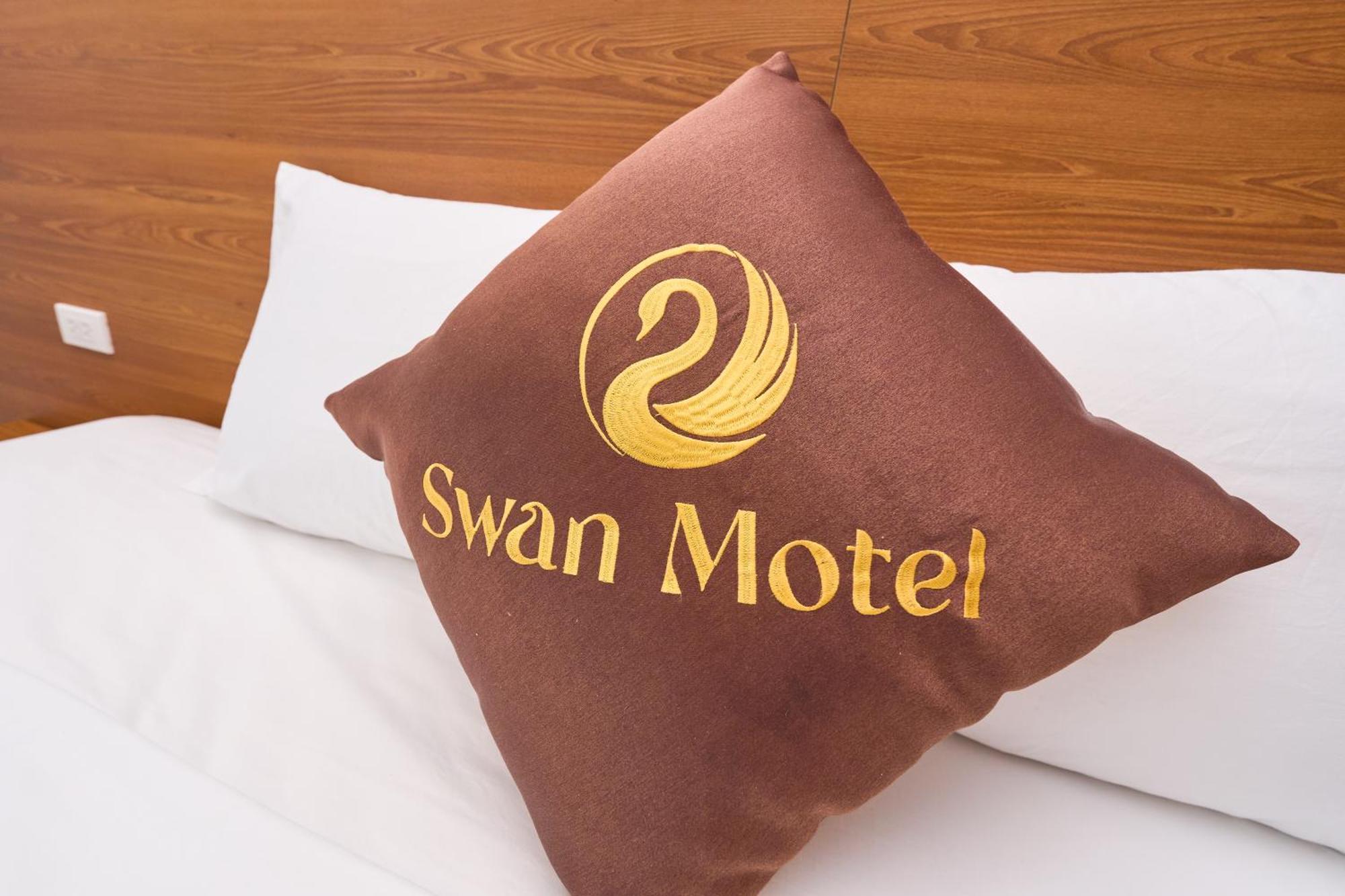 Swan Motel Hạ Long Extérieur photo
