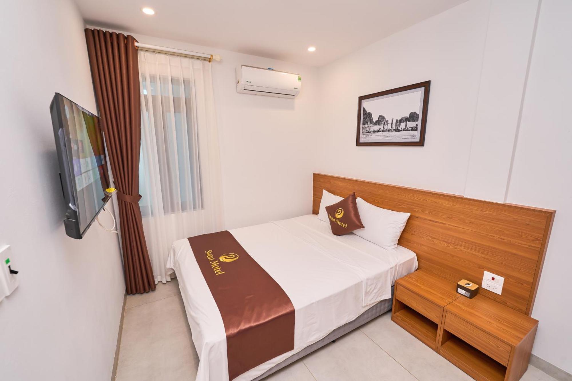 Swan Motel Hạ Long Extérieur photo